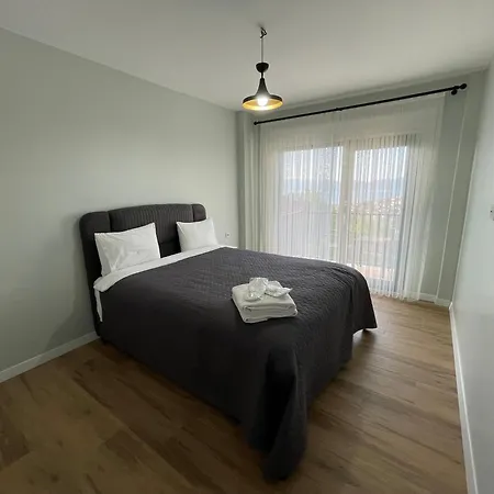 Sakarya ünlüce De 5 1 Salon özel Havuzlu Lux 10 Kişilik Tatil Villası Villa Sapanca